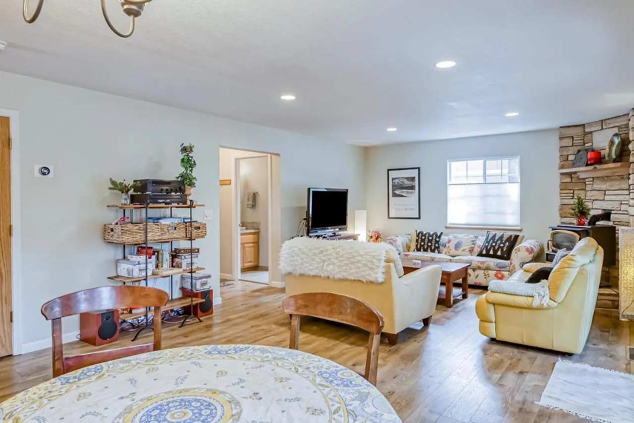 Montgomery Estates Ski & Beach Haven South Lake Tahoe Feriehus